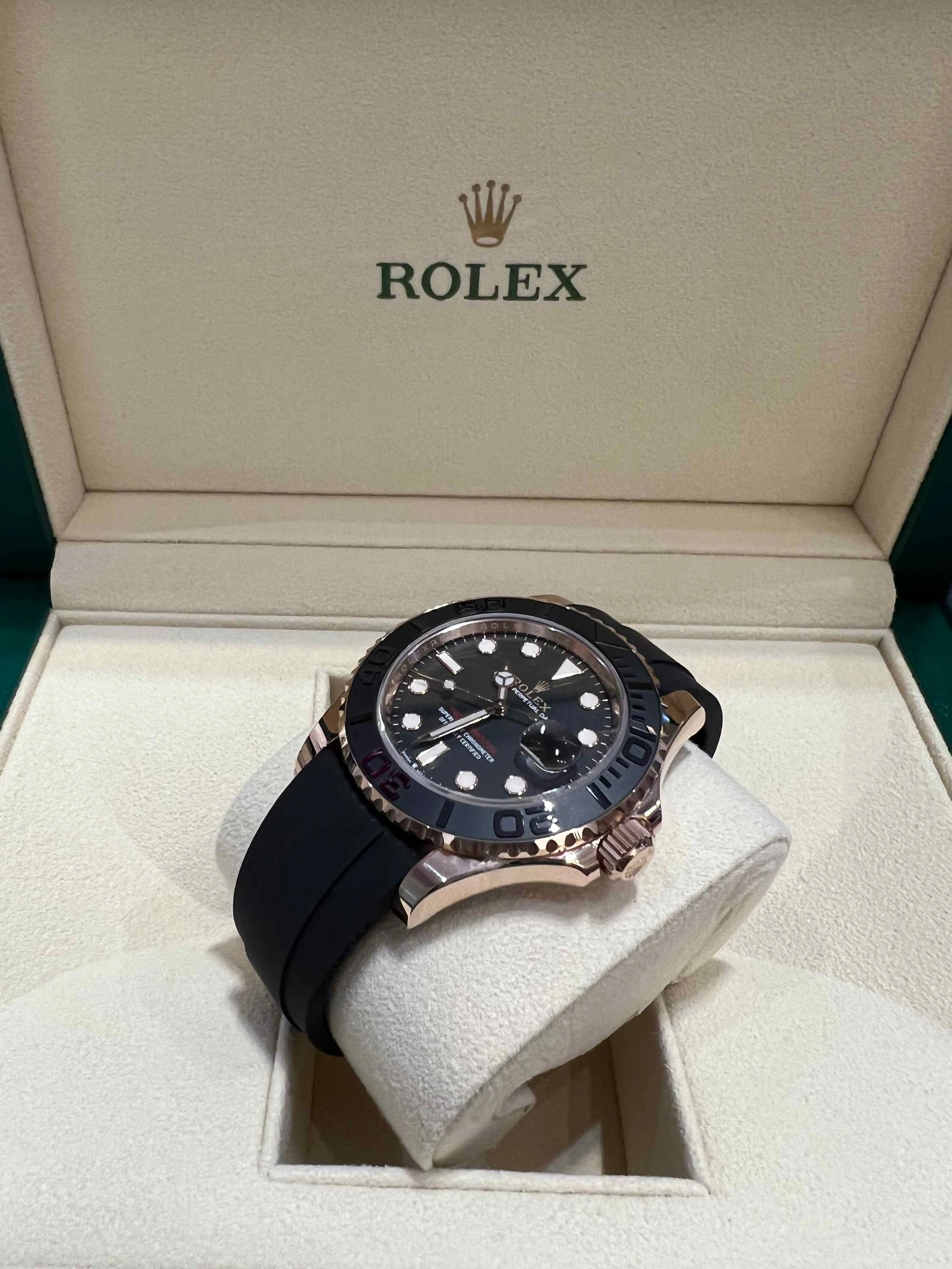 020f2bca6707cca5f07fe859315df804