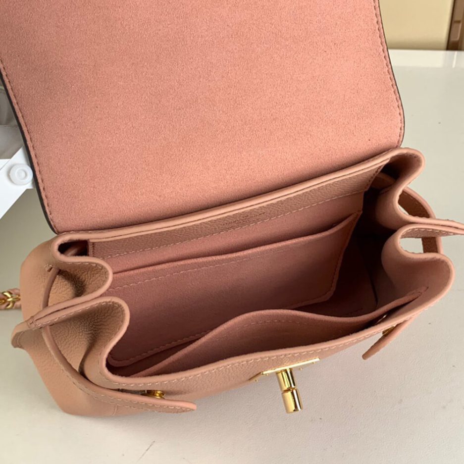 1d2e03e5580c627924d0f171a41c1a76