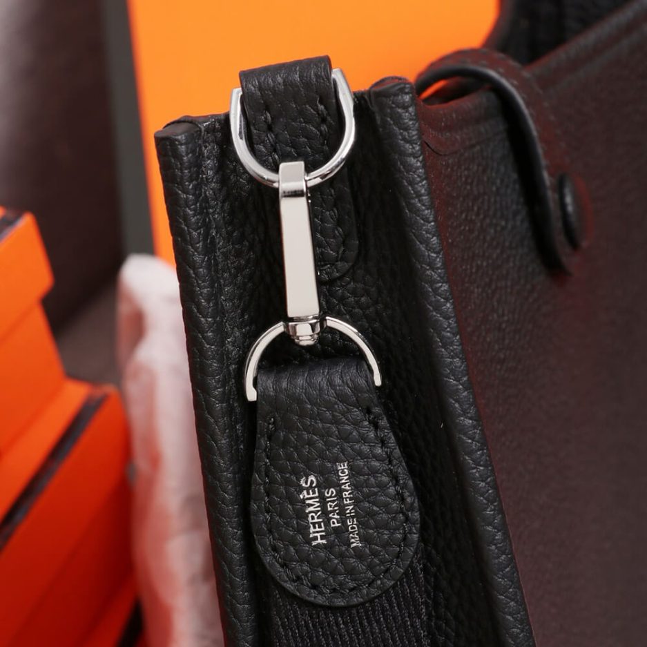 1dc972c6caa82821f47e9abe2f579cdd