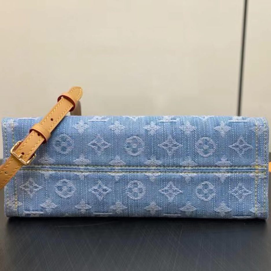 2acb4c7c94f1f6b8e8f441ba2711d971