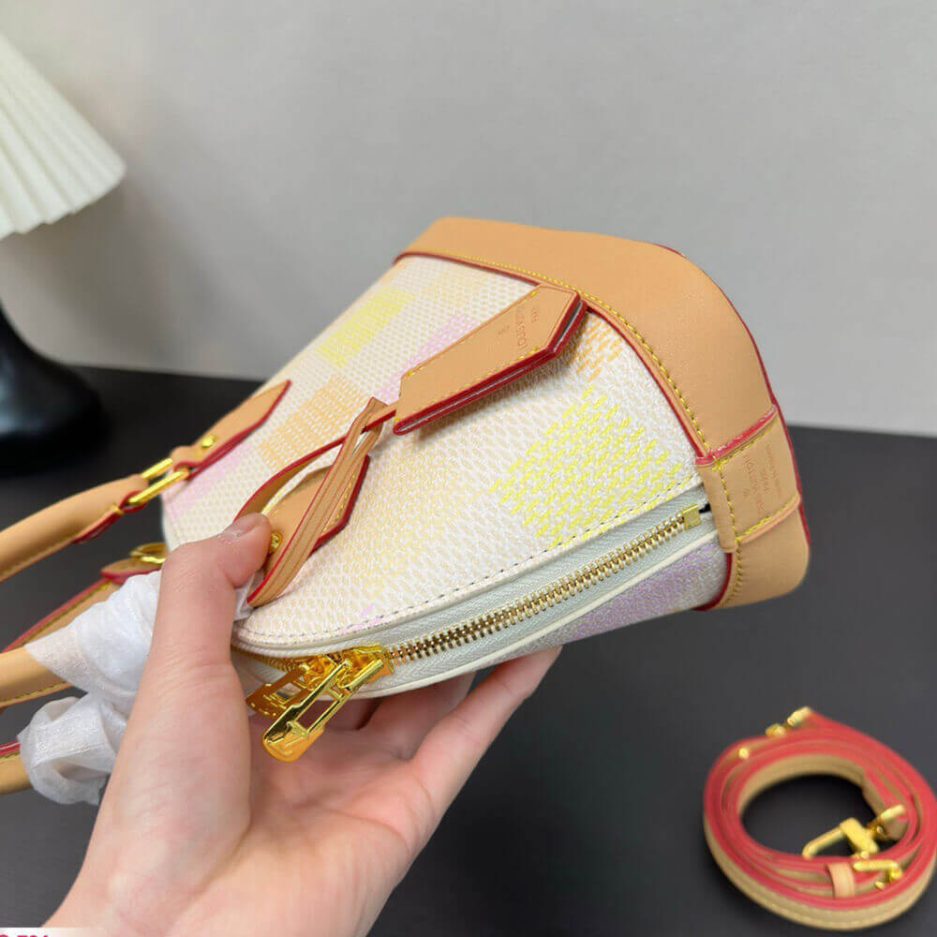 3381d258bc4b963ab0f93537a9c56784