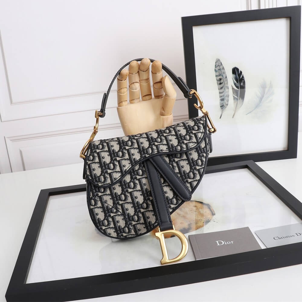 47cd59ab7c5cf418adb727cd15be7861