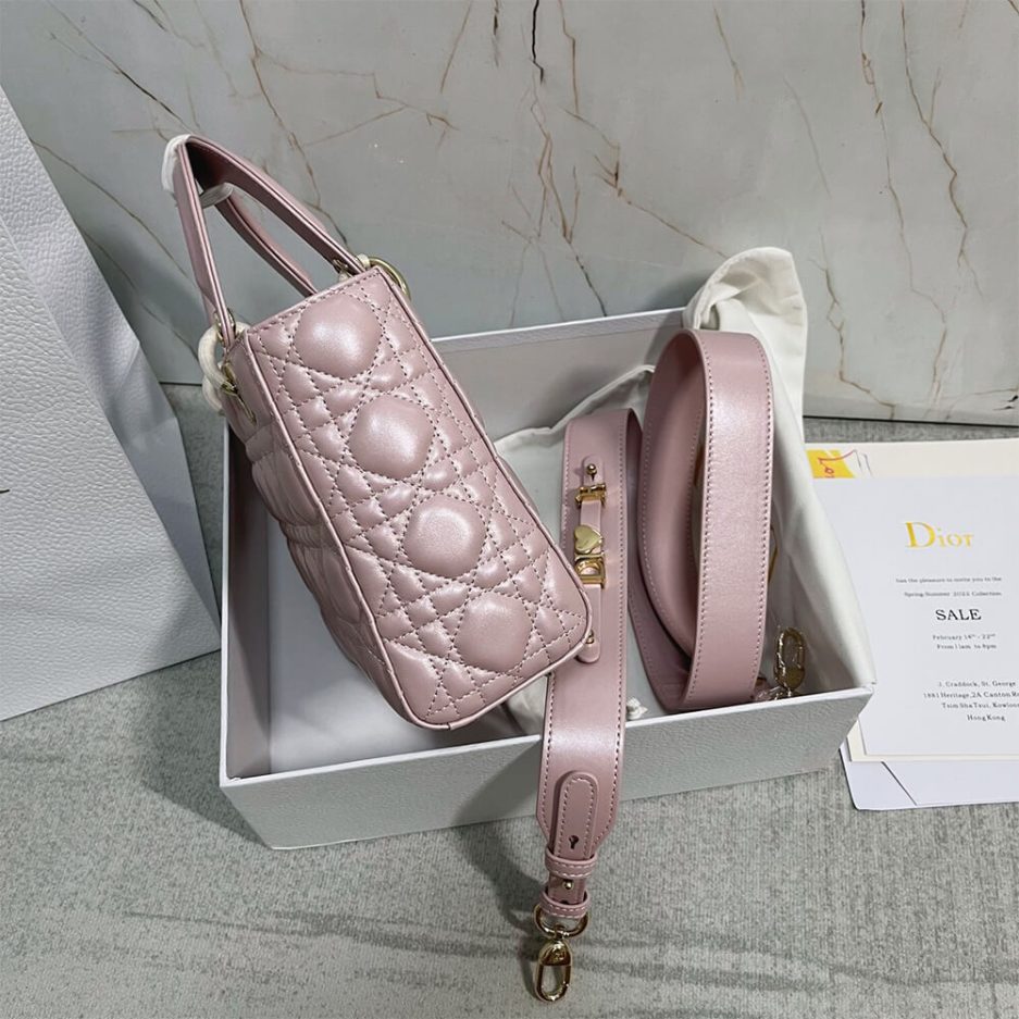 50d4e056c29c202d0a6e151cb5cf1956