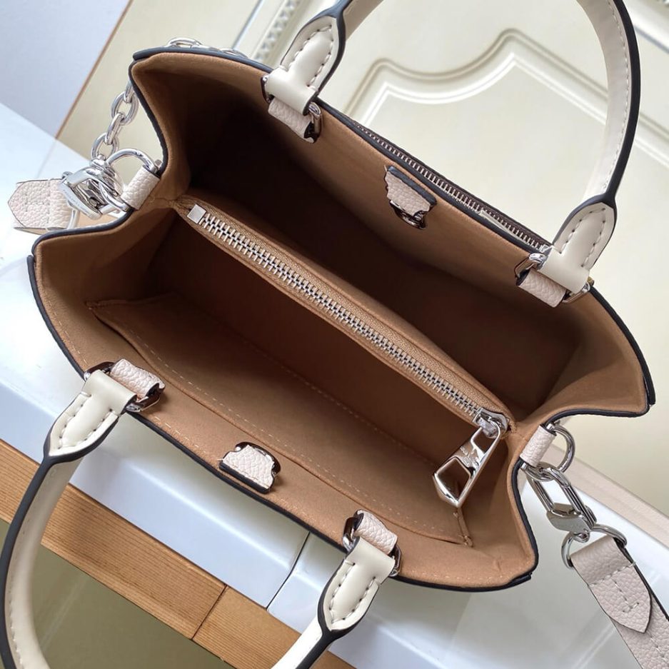 5422571d3e4833bf4d29ad180835c151