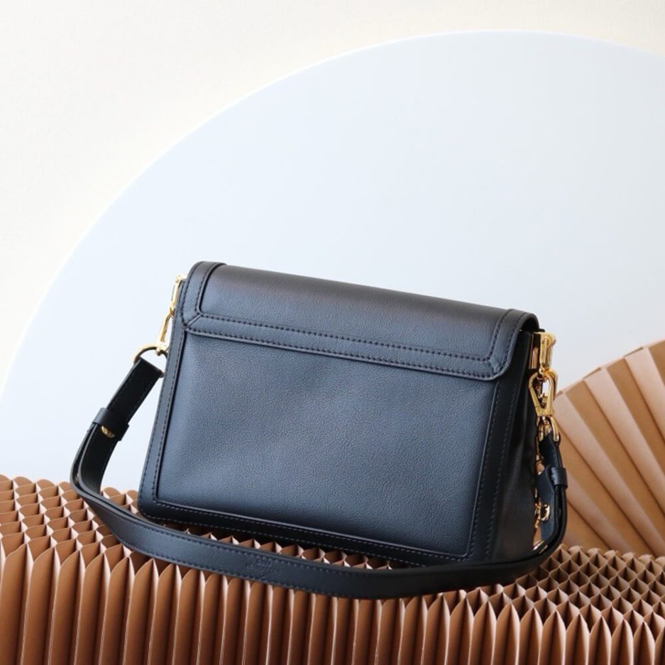 56ec5c0bd0e9e5263f89dc0923617816