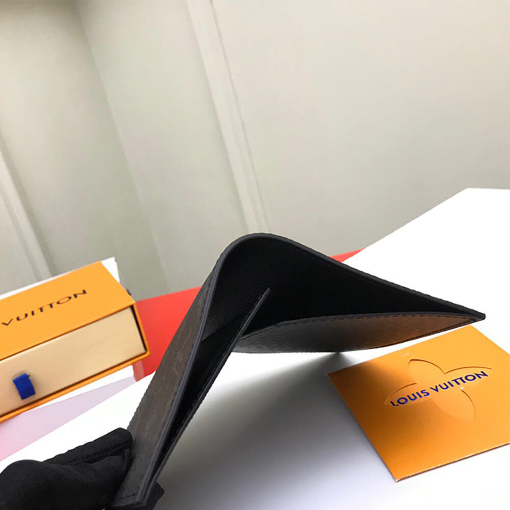 6165162258192b245a4df683942c95c2