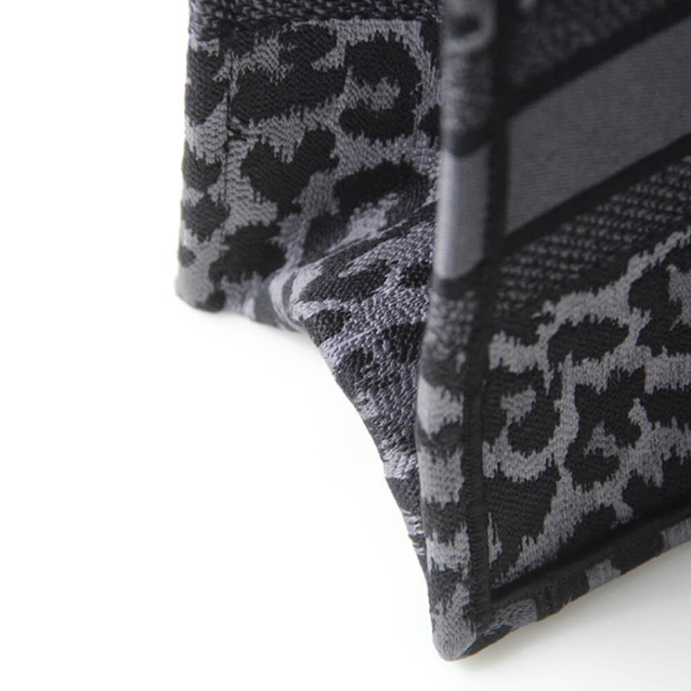 9cc50b98a177dd83d0e6a485888581a0