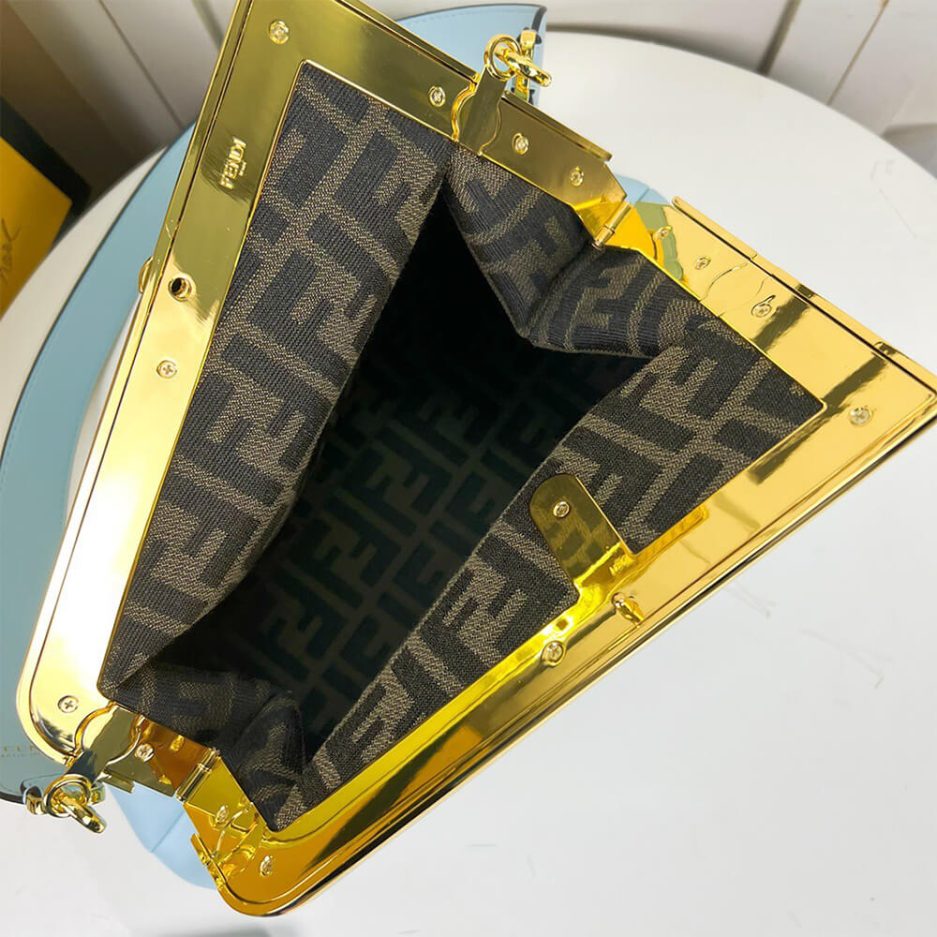 b80e188a33c6a367cdb6de4f73b69a6d