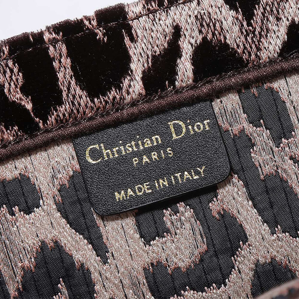 c3b1632eb64ed0329bc181bdf86937ba