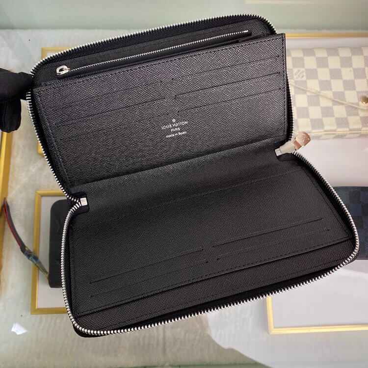 cbe8a602d1b45fbaf9ddc8b41b4d7628