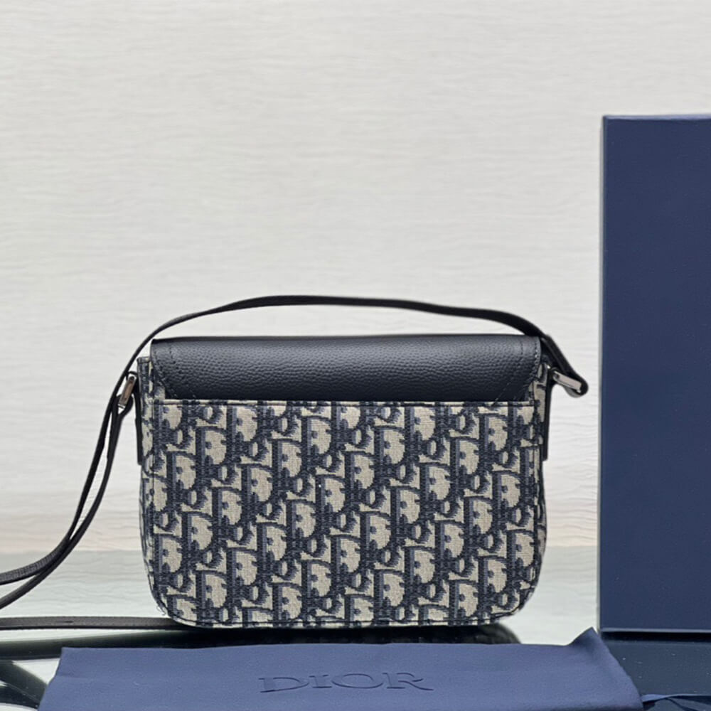 ced0fe68ad0a0f1f857066af7b4c34bc