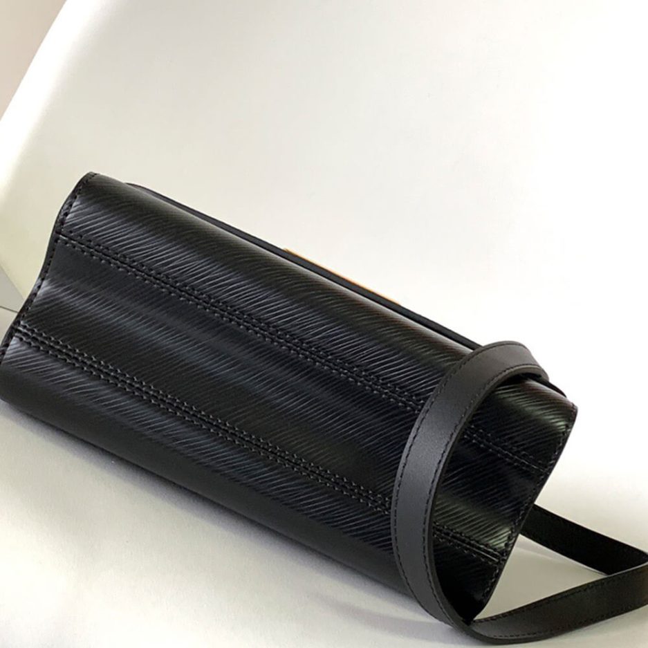 d52358c1b0aeb7eae71d4c5570bd1bbe