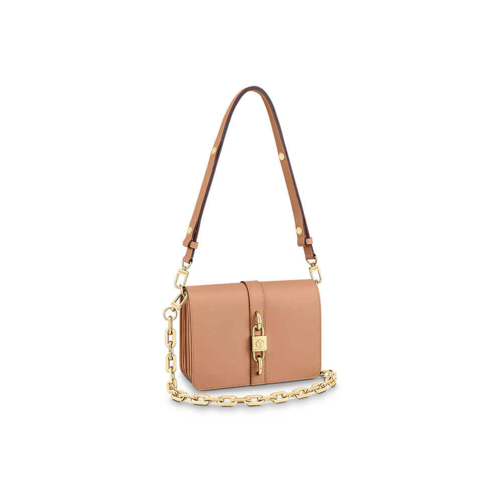 f06da2d59eeea7f4e5861763cd9e67fa