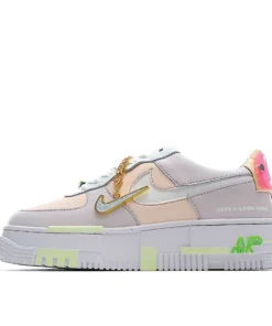Nike Air Force 1 LV8 Pixel