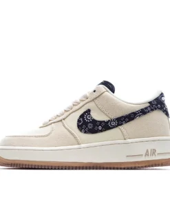 Nike Air Force 1 Low Sneakers