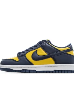 Nike SB Dunk LowMichigan Low Top Sneakers Blue Yellow