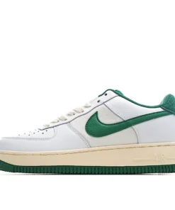 Nike Air Force 1 Low Top Green