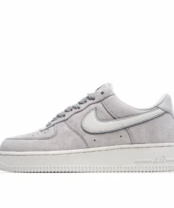Nike Air Force 1 07 3M Reflective Low-Top Sneakers