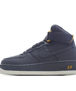 Nike Air Force 1 High 07   灰