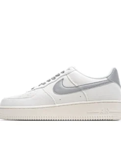 Nike Air Force 1 07 3M Reflective