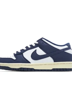 Nike Dunk Low Low-Top Sneakers