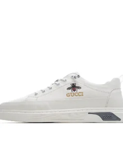 Gucci Distressed Screener sneaker