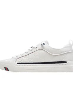 Gucci Distressed Screener sneaker