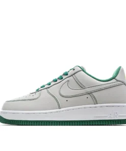 Nike Air Force 1 Low-Top Sneakers