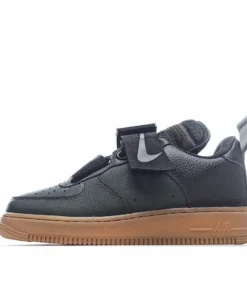 Nike AIR FORCE 1 UTILITY QS Low Top