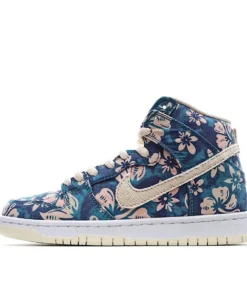 Nike SB Dunk High Sneakers