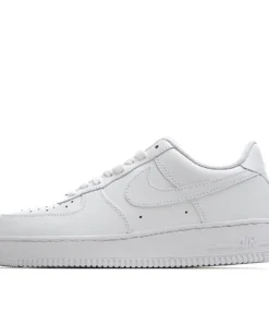 Nike Air Force 107 Low Low Top Sneakers