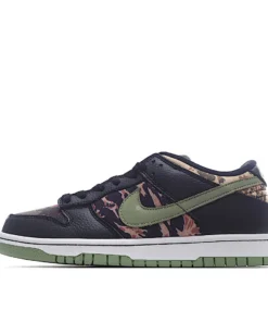 Nike SB Dunk Low “Sail Multi-Camo”