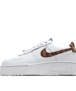 Nike Air Force 1 LV8 Pixel