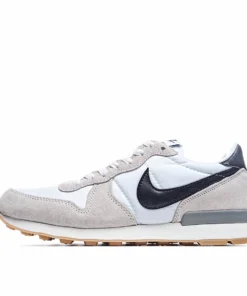 Nike Internationalist Leather Low Top