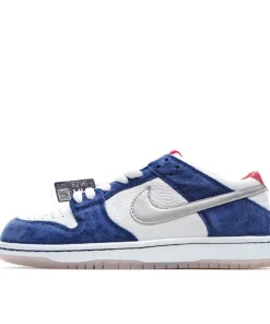 Nike SB Dunk Low Dark Blue and White