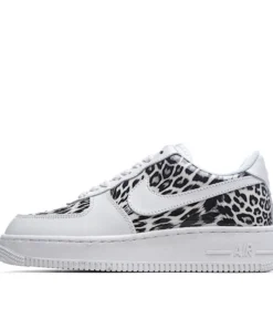 Nike Air Force 1 Low Low Top Sneakers