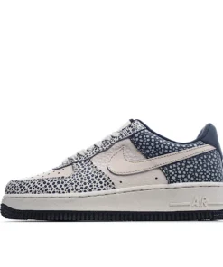 Nike Air Force 1 Low Low Top Sneakers