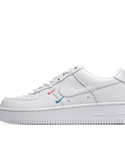 Nike Air Force 107 Low Sneakers