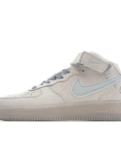 Nike Air Force 1 Mid Sneakers