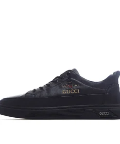 Gucci Distressed Screener sneaker