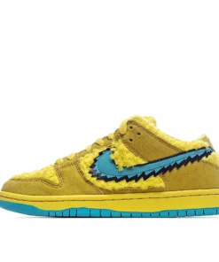 Nike SB Dunk Low Grateful Dead