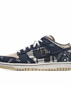 Nike Travis Scott  SB Dunk