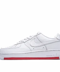 Nike Air Force 1 07 Low Low Top Sneakers